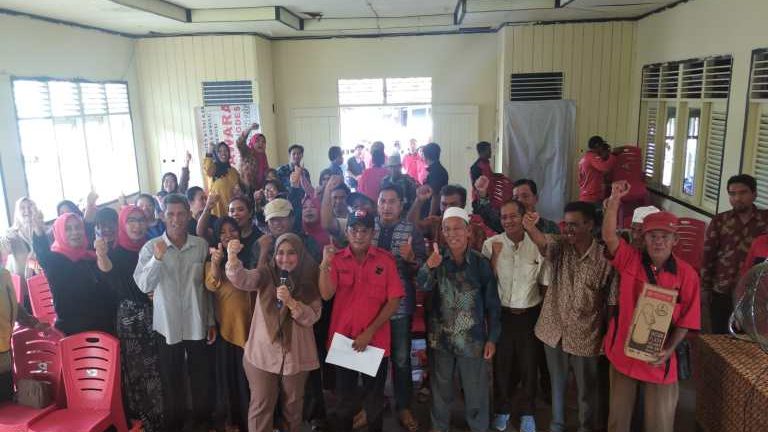 0110 - Ely Hartati Rasyid Gencar Sebarluaskan Perda RUED di Kutai Kartanegara