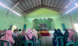 0411 - Siti Rizki Amalia Sampaikan 4 Konsensus Kebangasaan di Desa Anggana