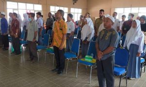 1411 - Sosialisasikan Bahaya Terorisme dan Radikalisme, Kesbangpol Kukar Sambangi Samboja