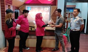 PDIP 2301