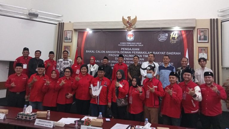PDIP daftar KPU 1105