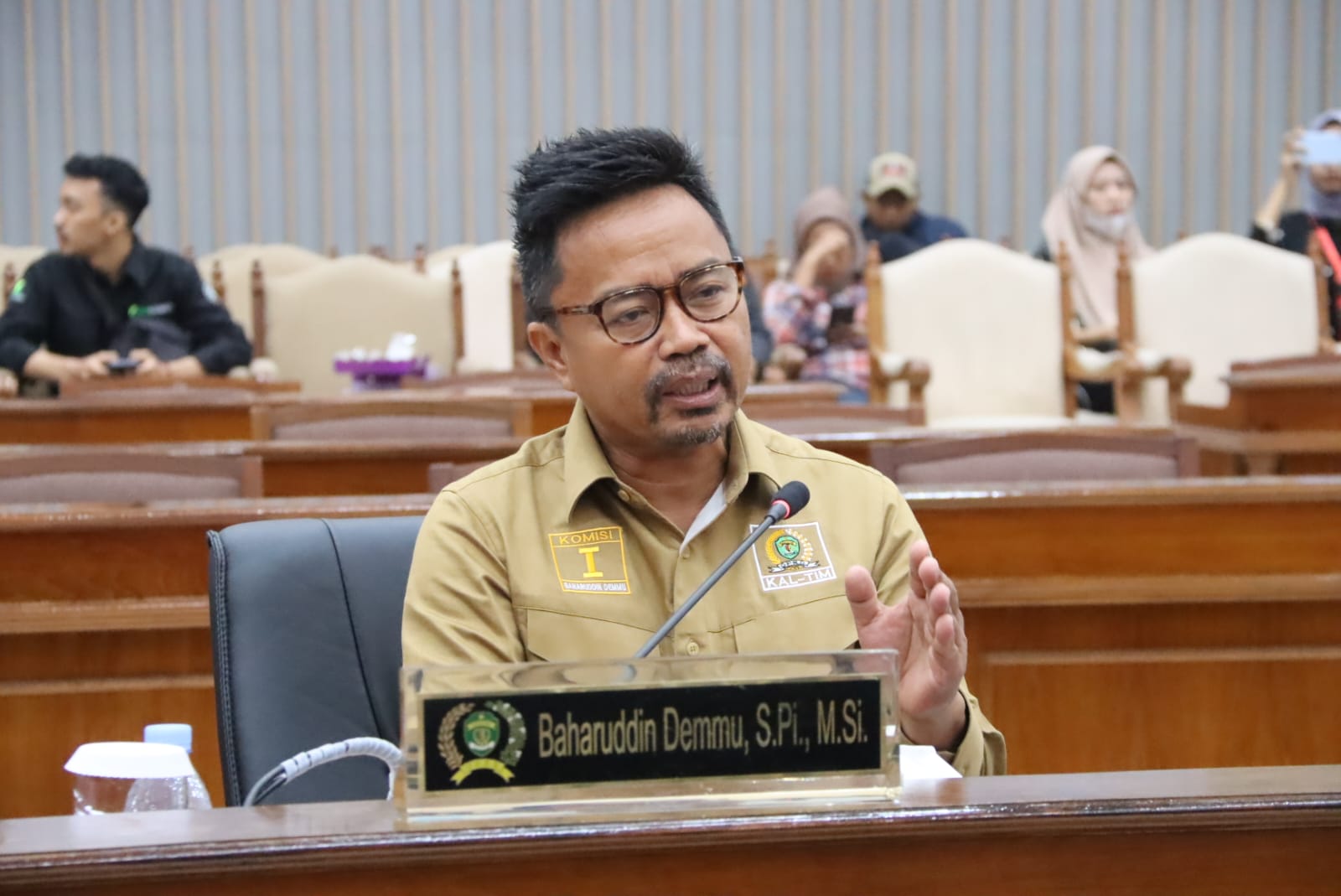 Ketua Komisi I DPRD Kaltim, Baharuddin Demmu (2)