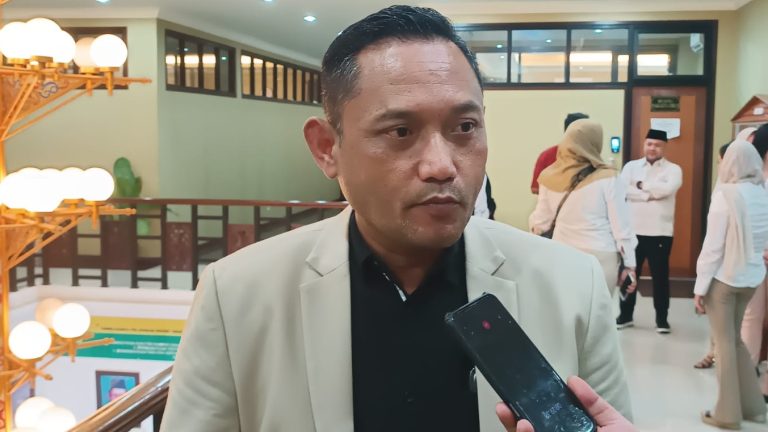 Wakil Ketua DPRD Kaltim, Seno Aji