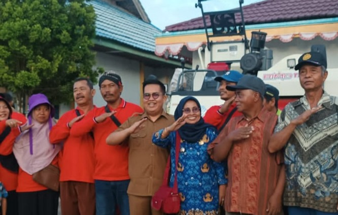 Bantuan ke Petani Desa Panca Jaya