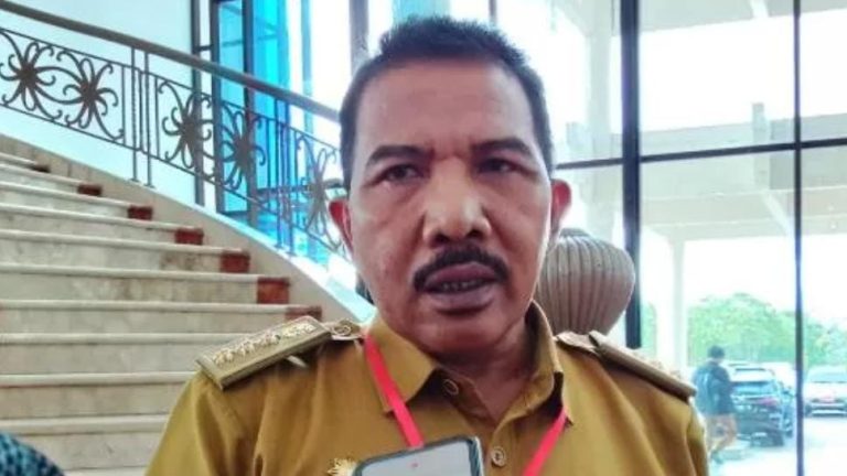Camat Tenggarong Seberang, Tego Yuwono. (4)