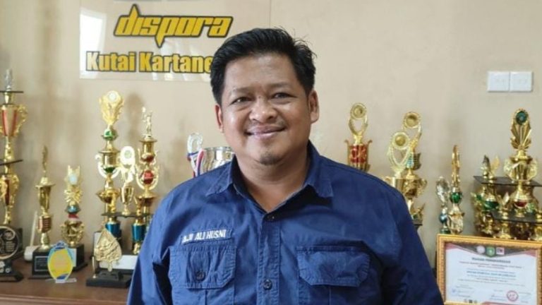 Kepala Dispora Kukar, Aji Ali Husni.