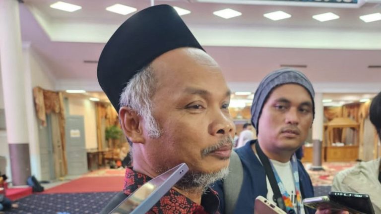 Kades Embalut, Yahya. (3)