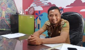 Lurah Maluhu, Tri Joko Kuncoro. (2)